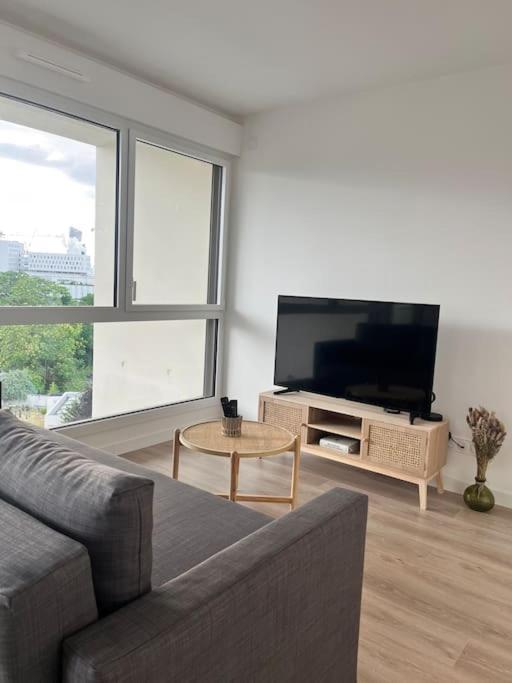 Superbe Appartement Neuf Dans Residence Familiale Aux Portes De Paris Avec Parking Ivry-sur-Seine Extérieur photo